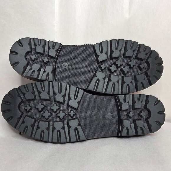 NWT Journee Women's Claudiya Black Wingtip Oxford Loafer - Picture 4 of 7